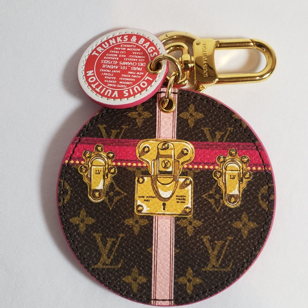 Louis Vuitton Summer Trunks Bag & Key Charm NWOT